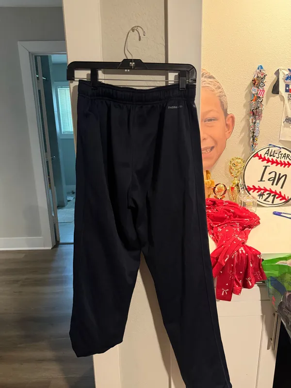 Thermafit Nike Sweatpants - Image 4