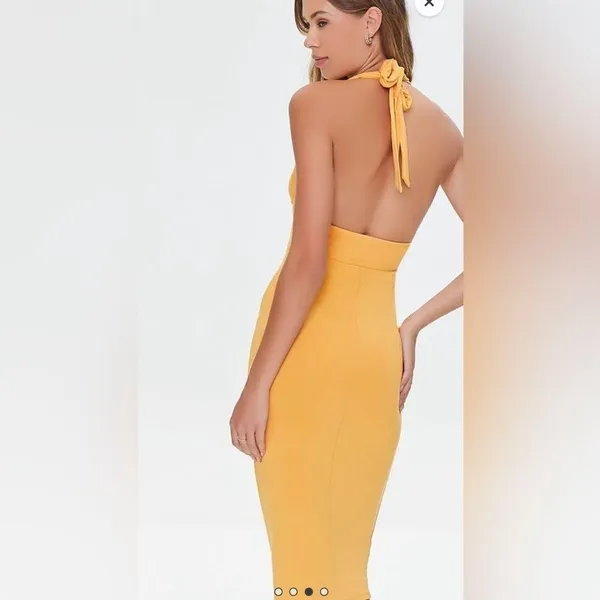 Halter midi dress - Image 3