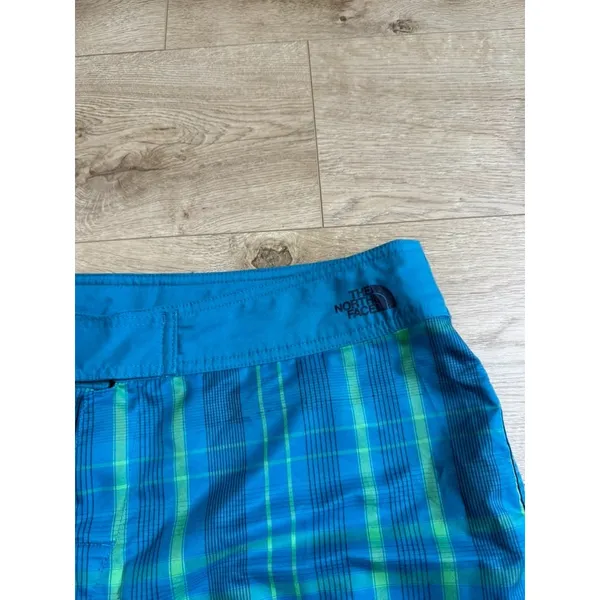 THE NORTH FACE size 12 women's REVERSIBLE Swim Board Shorts Blue/Green Plaid - Image 17