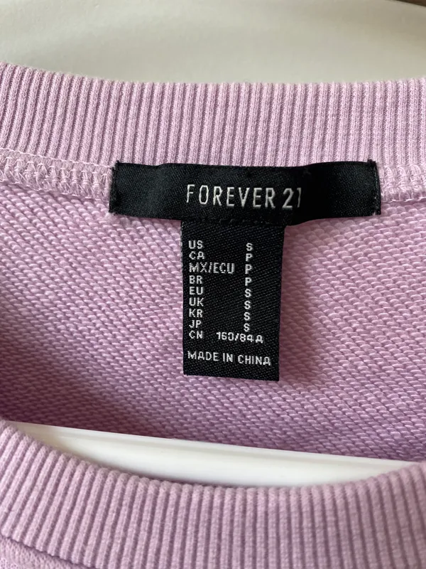 Forever 21 Crop Crewneck - Image 3