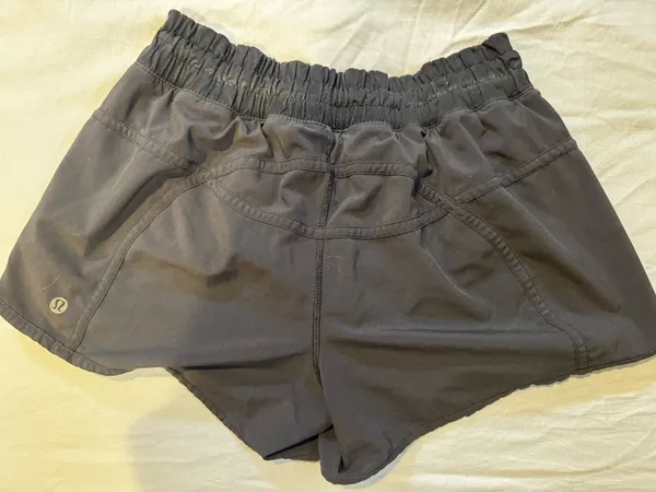 Lululemon shorts  - Image 3