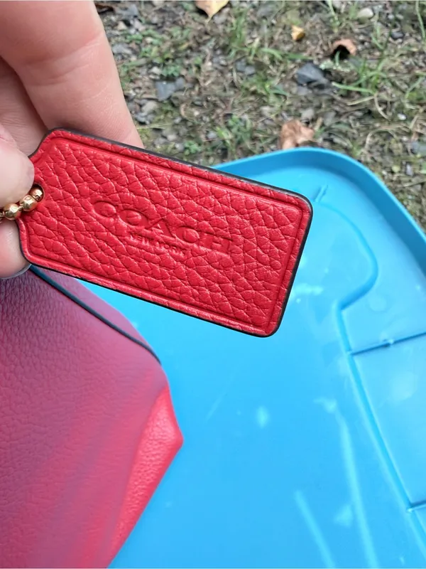 Authentic Coach Val Duffle Bag in Red Pebbled Leather Crossbody Shoulder Bag - Image 6
