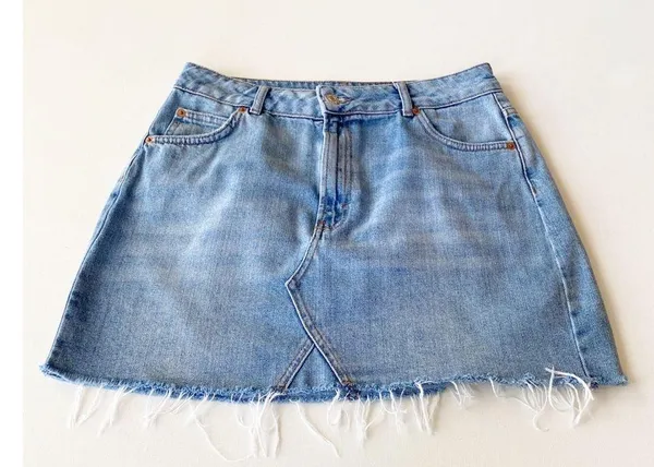 Topshop MOTO Denim Mini Skirt - Image 2