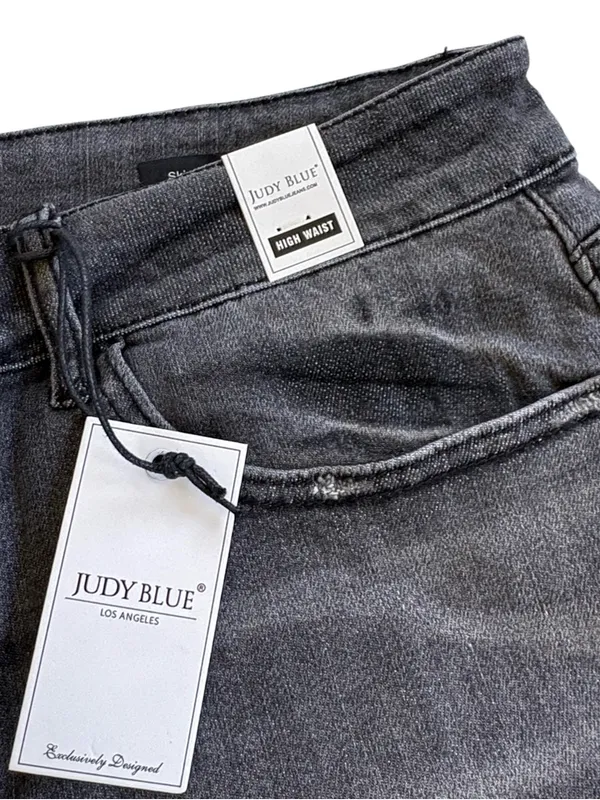 NWT Judy Blue High Rise Capri Jeans Black Size 18W - Image 3