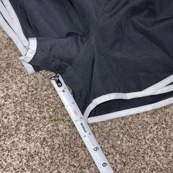 Nike Dri-FIT Women's Black/White Trim Running Shorts Drawstring Size Large - Image 4