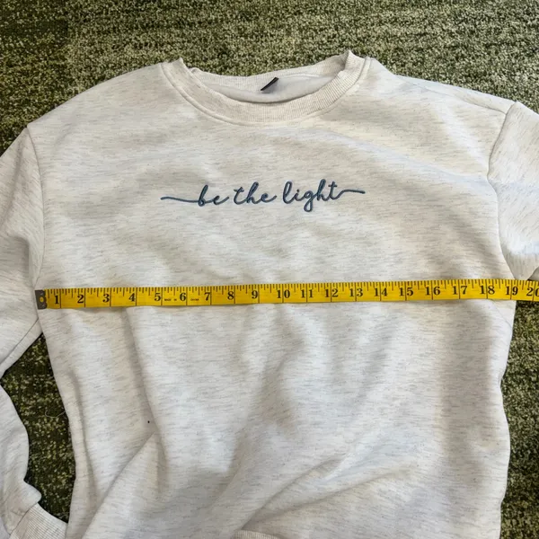 SHEIN crewneck sweatshirt - Image 2