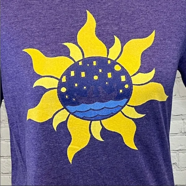 DISNEY T-Shirt Tangled Purple-Small - Image 2