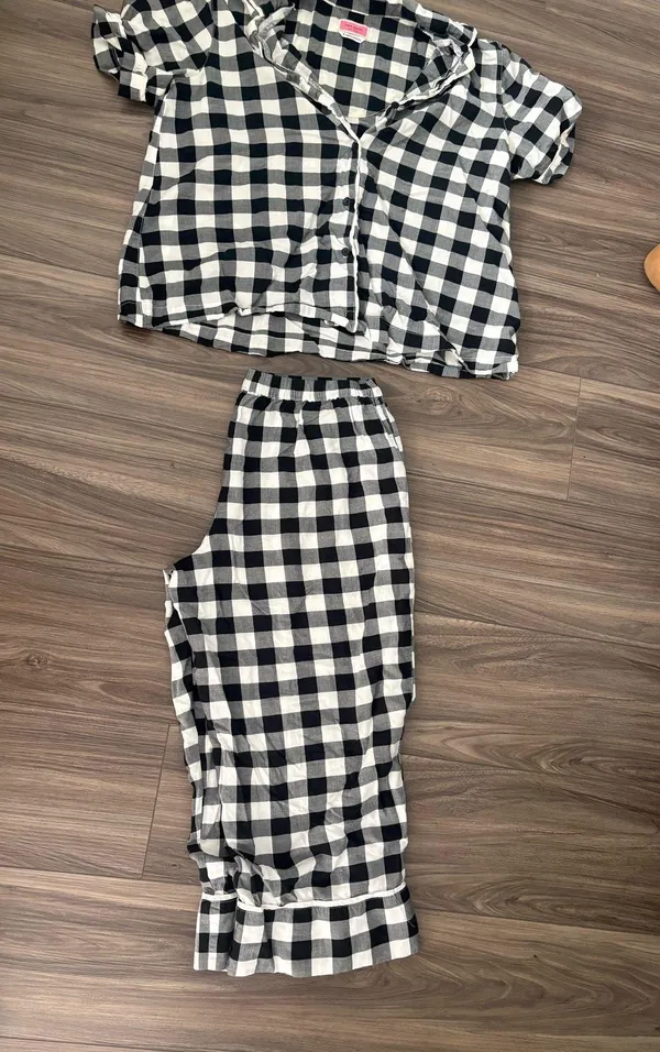 Kate Spade Pajama Set - Image 3