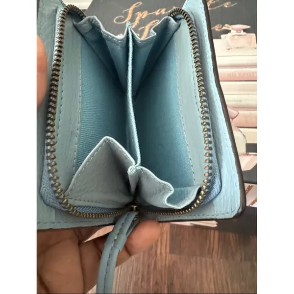 Source Unknown Unbranded Women's Blue and Green Wallet-purses - Image 4