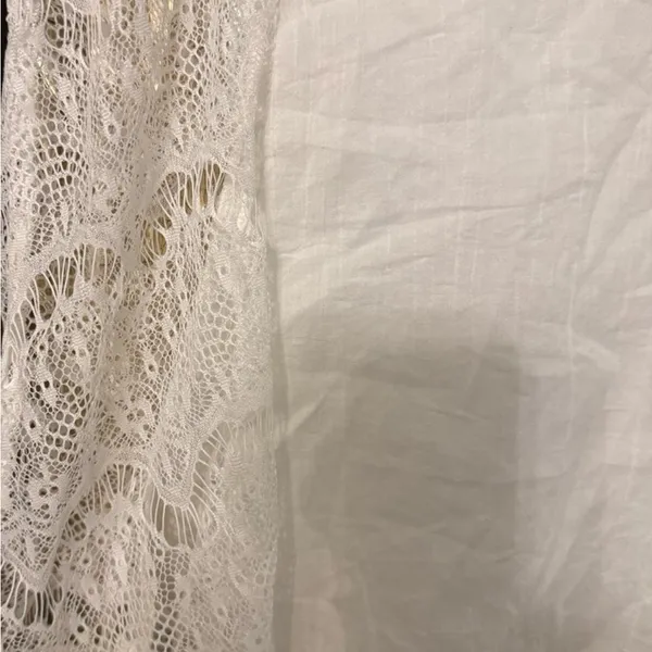 Free People lace trimmed tank top. Size XS - Image 6