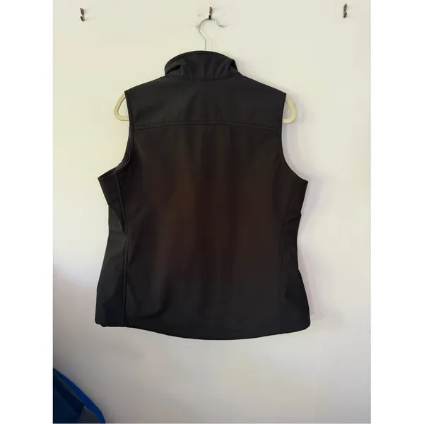 Berkshire Women's Black Softshell Vest Size M - Image 5