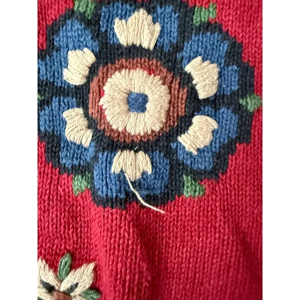 Jantzen 1980s Classics‎ Vintage Red Embroidered Button Sweater Vest Cottagecore - Image 3