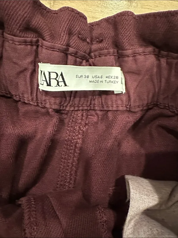 Zara Burgundy Wine Paperbag Elastic Waist Pants Sz 6 - Image 3