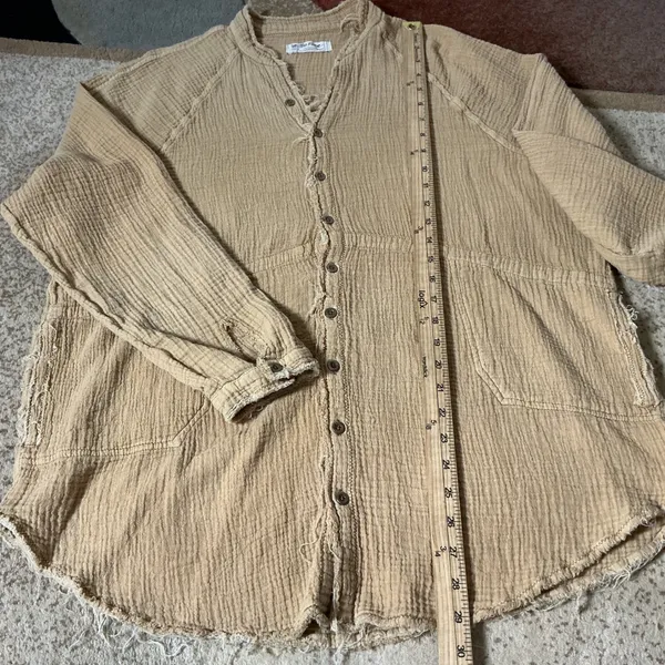 We The Free Boho Gauze Button Down Shirt Womens Medium Tan Raw Hem Oversized Top - Image 2
