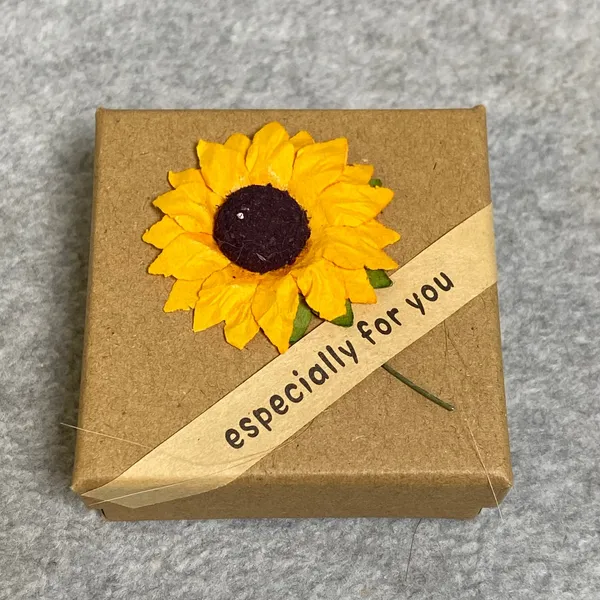 Bee Kind Sunflower‎ Locket Necklace Women Goldtone You Are My Sunshine NIB Gift - Image 7