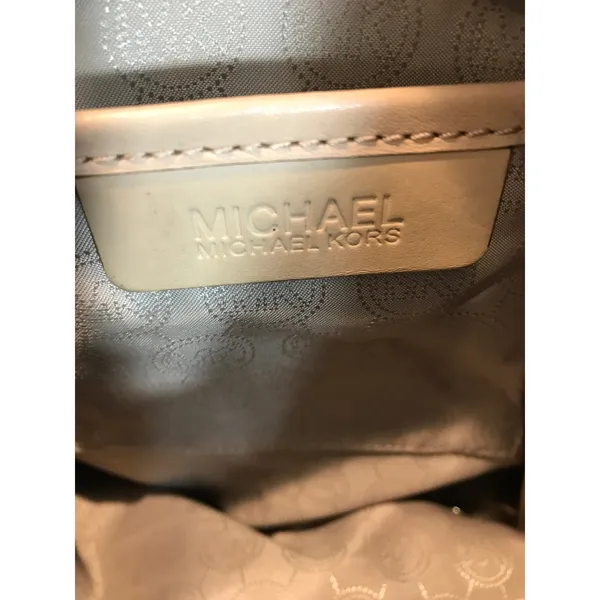 Michael Kors Jet Set Travel Large Signature Tote - Image 7