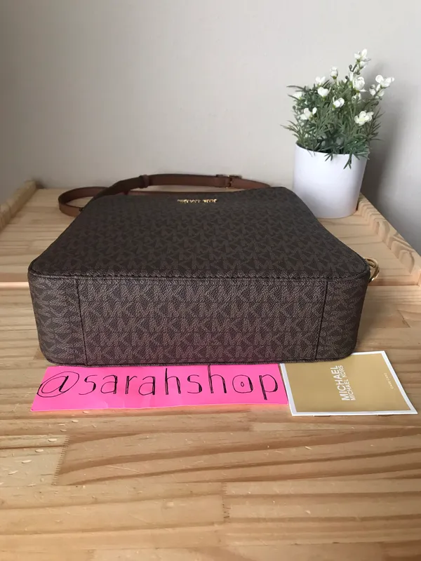 Michael Kors Purse - Image 4