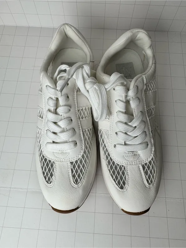 Dolce Vita White Mesh Lace-Up Sneaker with Tan Outsole - Image 2