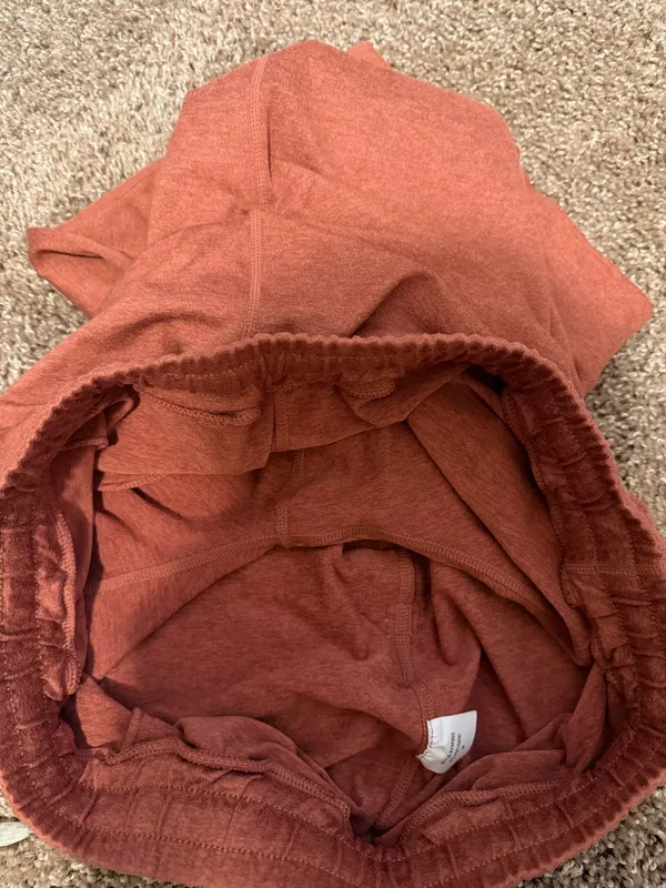 Vuori Performance Joggers - Image 4