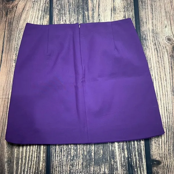 Zara Basic Women's‎ Purple Mini Skirt with Zipper Pockets Size Medium - Image 4