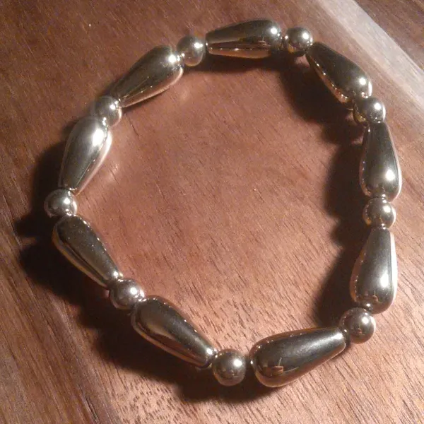 Golden Color Hematite Beaded Stretch Bracelet - Image 5