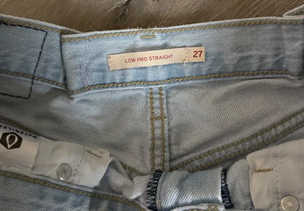 Levi’s Jeans - Image 5