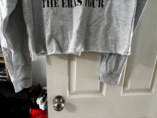 Crewneck - Image 3