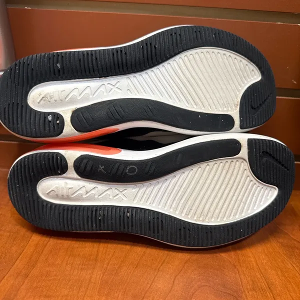 Nike Cream, Black & White Slip-On Athletic Sneakers - Image 3