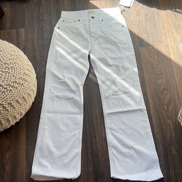 Etica Amis Mid Rise Boot Jeans Vintage White - Image 2