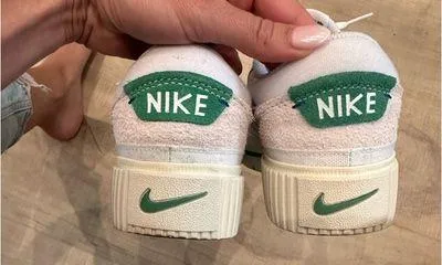 Nike sneakers - Image 2