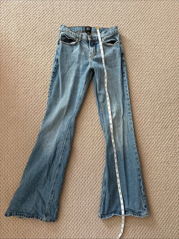 BDG Urban Outfitters Size 25 Women's Blue Denim Jeans NEW NWT Flared Bottoms - Image 2