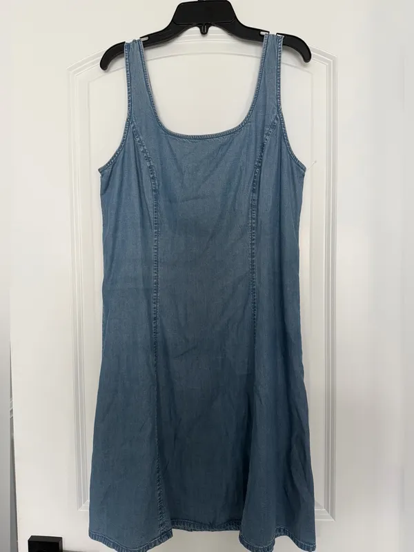 Madewell Fit & Flare Denim Dress - Image 2