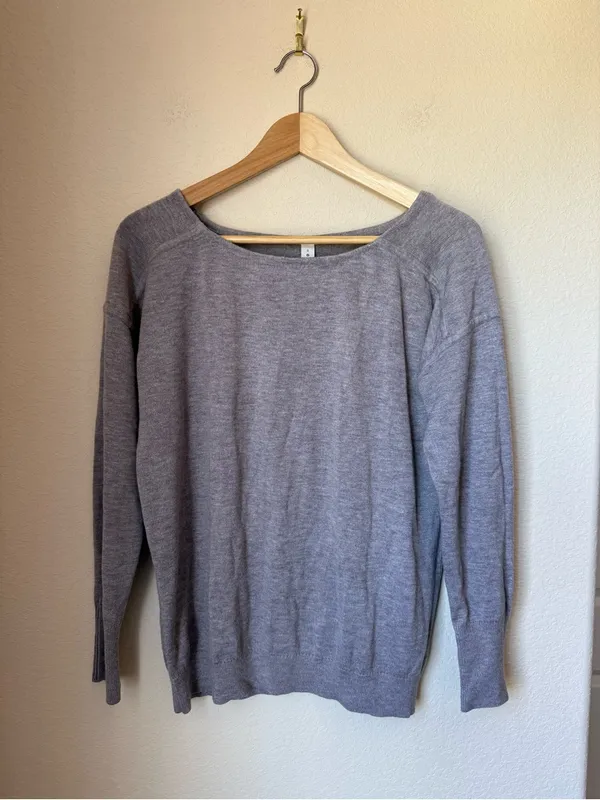 Lululemon Full Extension Sweater Heathered Dark Chrome Size 8 - Image 2