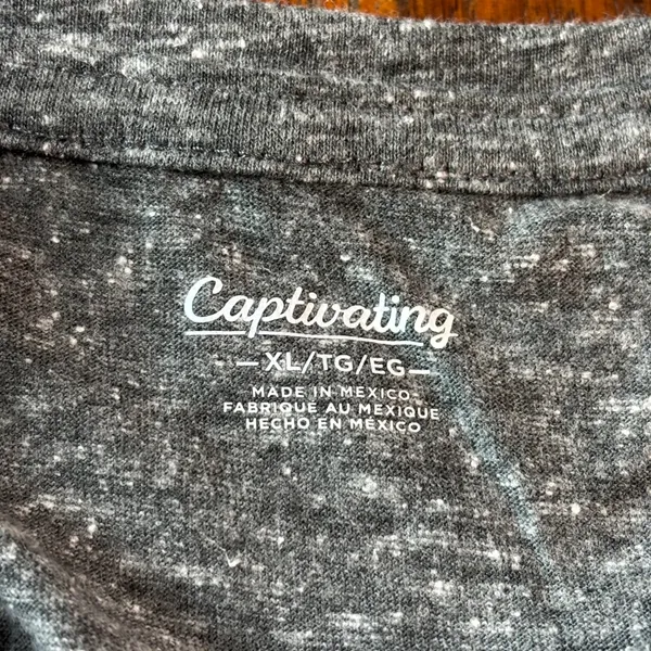 Captivating Boise State Broncos Womens XL‎ Gray Long Sleeve Graphic Tee Shirt - Image 4