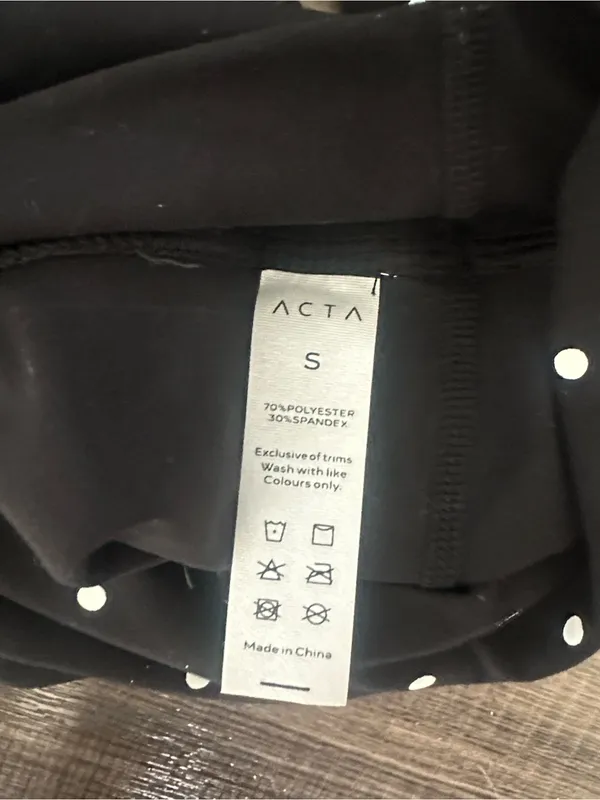 ACTA X Halle Collab Polka Dot Leggings - Size Small - Image 6