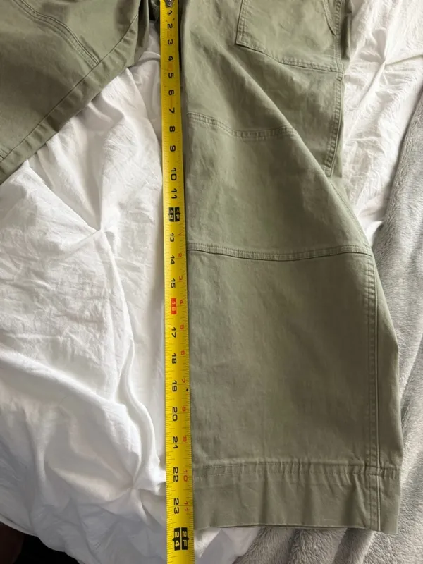 Brooks Brothers Women’s Cargo Cropped Wide Leg Pants in Khaki Green Size 8 - Image 9