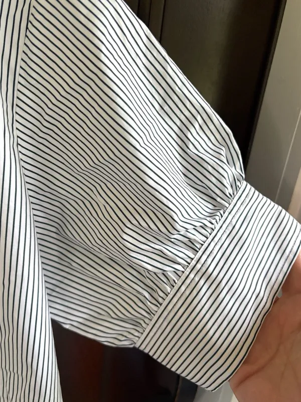 Like New FRAME Striped V Neck Puff Sleeve Organic Cotton Top Medium Retail $298 - Image 9
