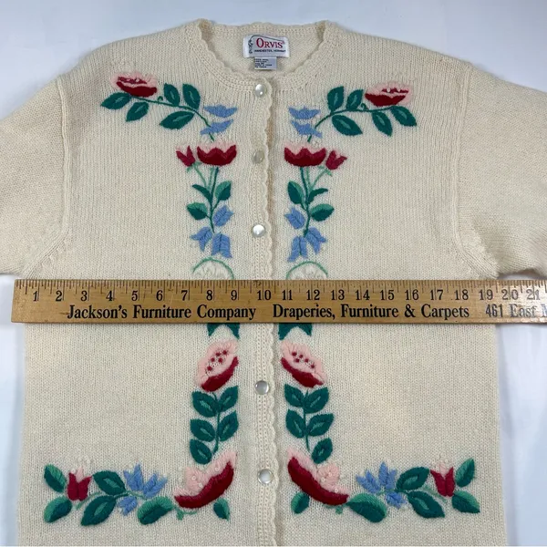 Orvis Manchester Vermont Antique 1940 100% Wool Cardigan Women’s Medium - Image 4