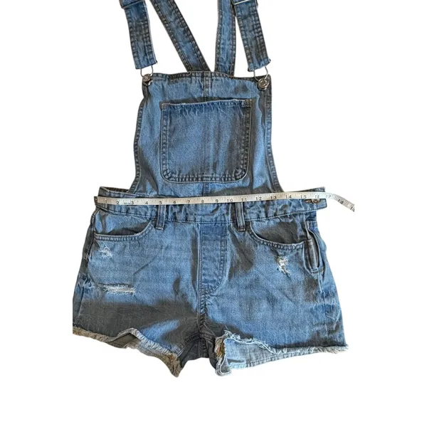 Bershka Denim Shortalls Light Wash Distressed Jean Overalls Womens Size Small - Image 7