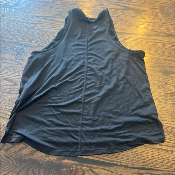 Nike Women's Sleek Black Tank Top - Image 4