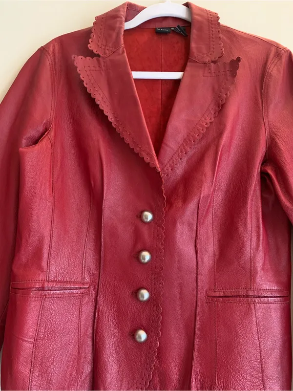 Cami NYC Red Scalloped-Trim Leather Button Jacket Women Size 12 Vintage - Image 2