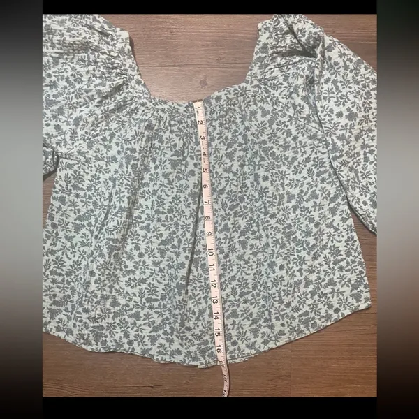 Union Bay Krystin Floral Boho Top. Size medium - Image 4