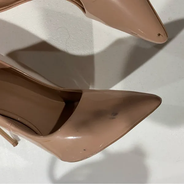 Nude pink heels size 8 - Image 2