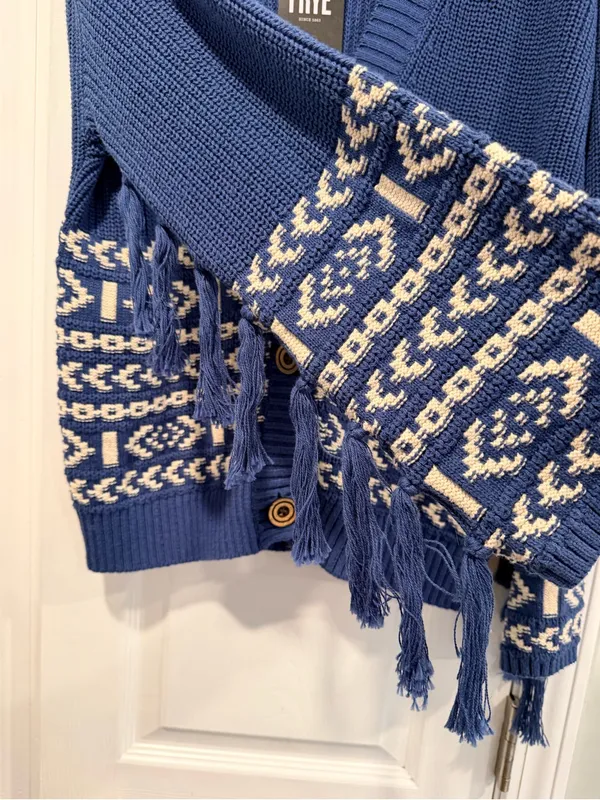 NWT FRYE Size M Blue Cream Fair Isle Fringe Cotton Button Cardigan Sweater Boho - Image 7