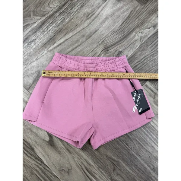 Alphalete Woman’s ELMTS Relaxed Short - Confetti Size Medium - Image 5