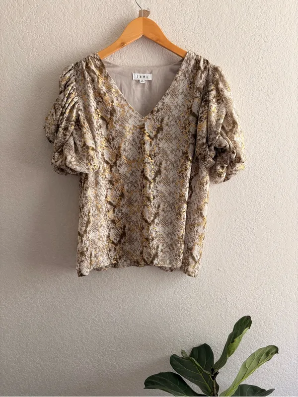 THML Cobra Metallic Snake Short Sleeve Top Gold V-Neck Puff Sleeve Blouse M - Image 4