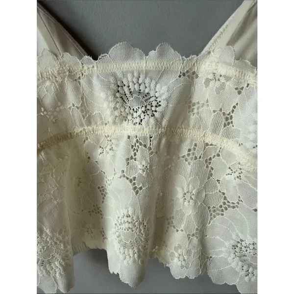 NWOT aerie Soft Girl Crop Ribbed Lace Back Top Bralette - Image 4
