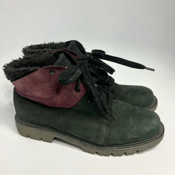 Cat Women’s Fret Faux Fur black & maroon‎ leather boots size 8.5 - Image 4