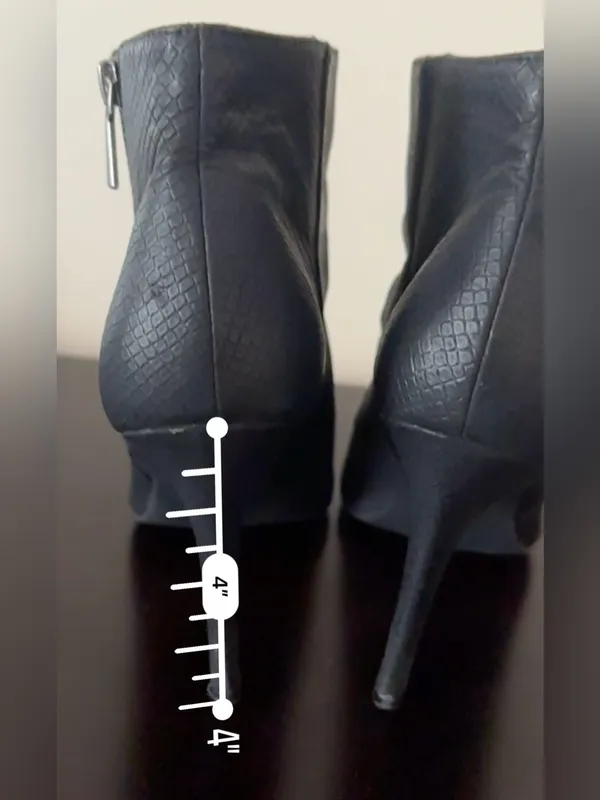 BP Black Pointed Stiletto Ankle Booties- Sleek Textured Design - Image 7