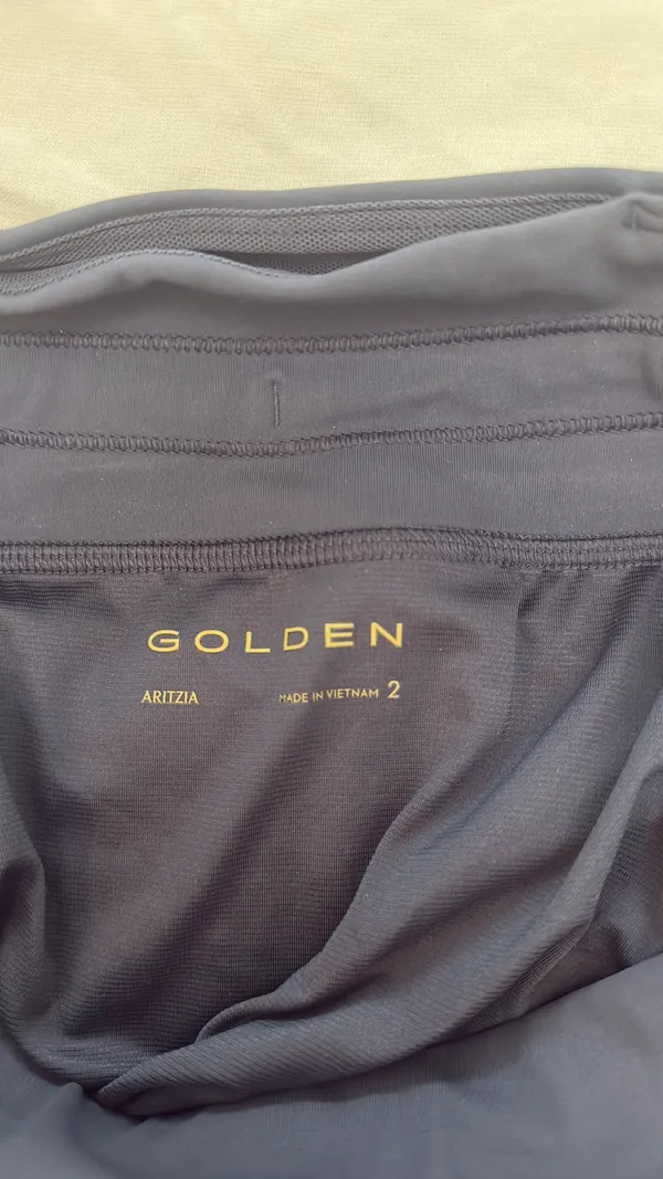 Aritzia Active Shorts Size 2 - Image 3